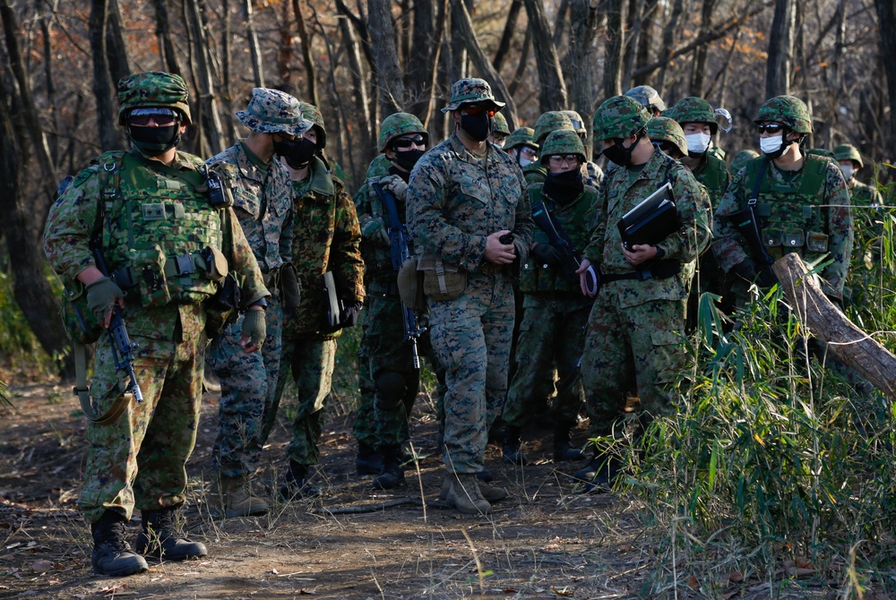 Forest Light: JGSDF’s 30th Infantry Regiment, 3/8 conducts infiltration tactics training
