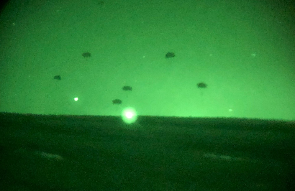 Paratroopers Conduct Exercise Devil Storm