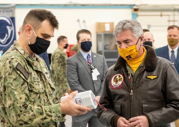 Secretary of the Navy Visits Unmanned Undersea Vehicle Squadron 1