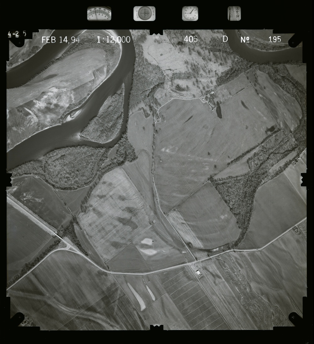 083238.296 - Black River.405.1