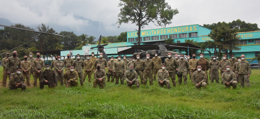 JTF-B Commander visits San Pedro Sula