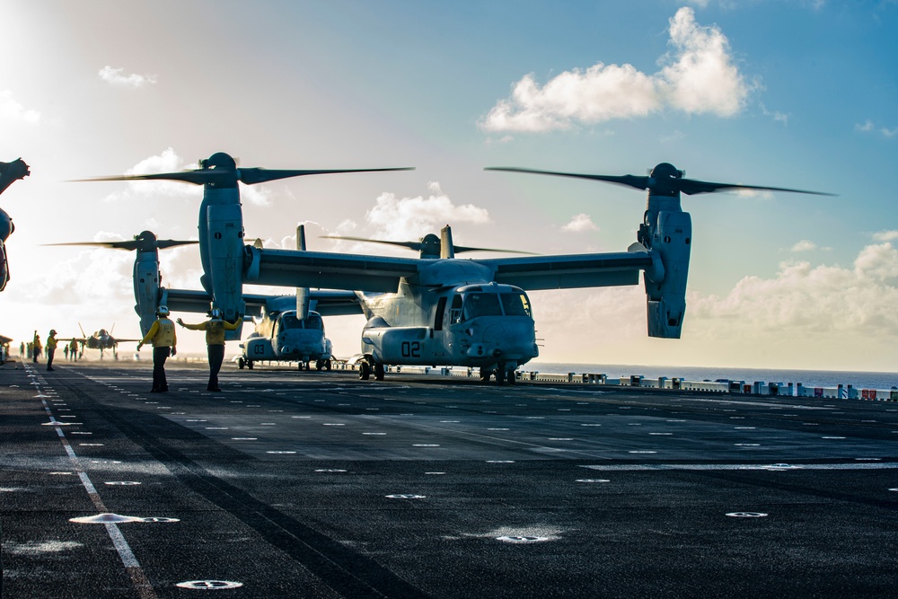 15th MEU Marines with Weapons Company, BLT 1/4 conduct TRAP readiness rehearsals