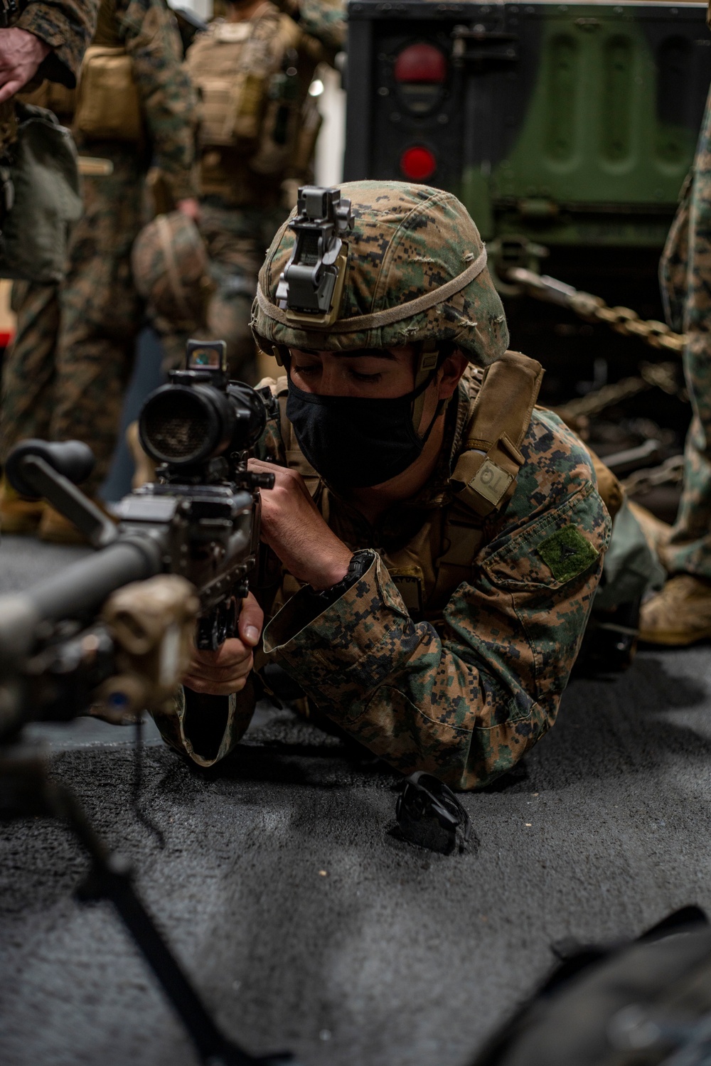 15th MEU Marines with Weapons Company, BLT 1/4 conduct TRAP readiness rehearsals