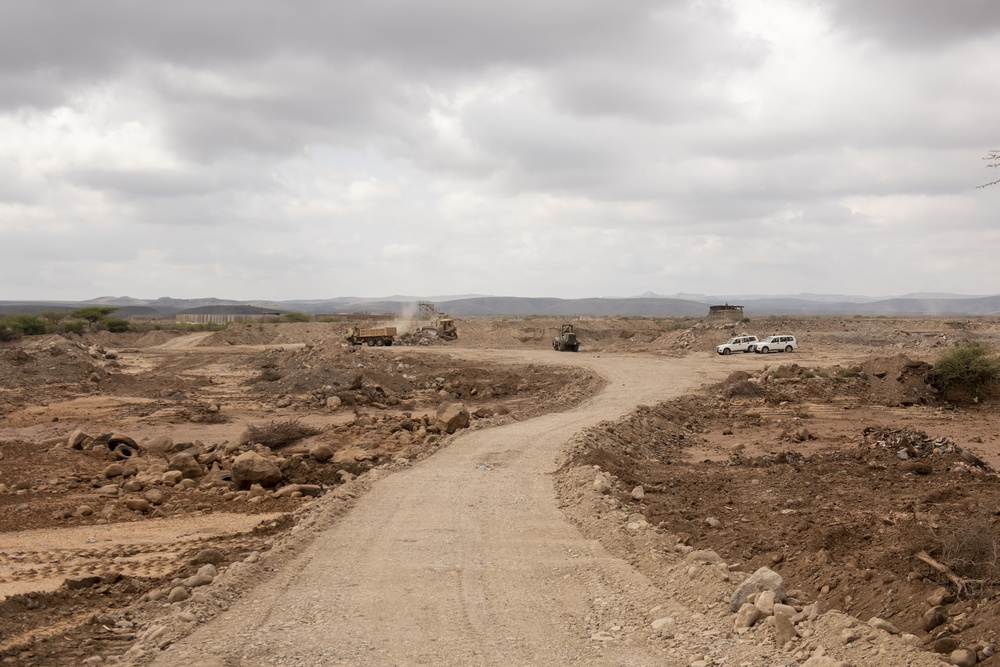 Soldiers from 760th EVCC construct an ECP in East Africa