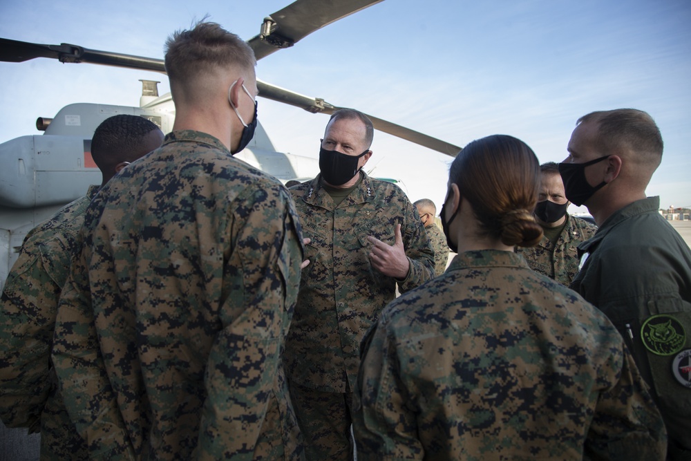 Deputy Commandant for Aviation Lt.Gen. Mark R. Wise visits 2nd Marine Aircraft Wing