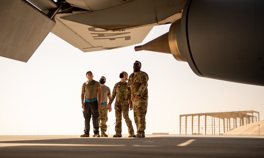 340th EARS fuels Bomber Task Force mission