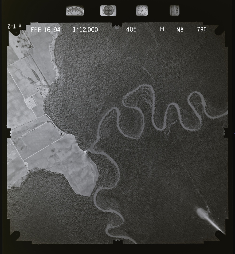 083244.011 - Black River.405.6