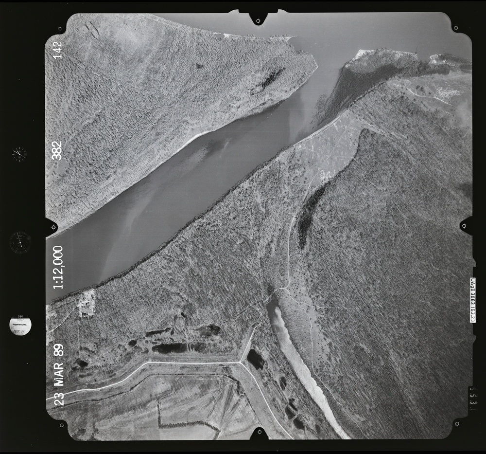 083228.154 - Arkansas River.382.1