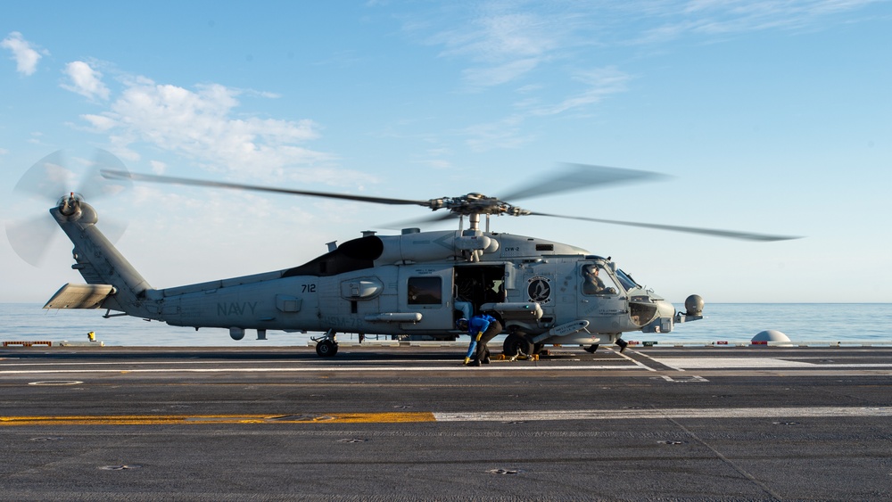 USS Carl Vinson helicopter operations