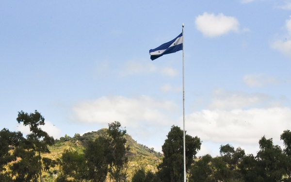 JTFB leadership attends Honduran Army ceremony