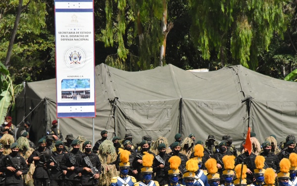 JTFB leadership attends Honduran Army ceremony