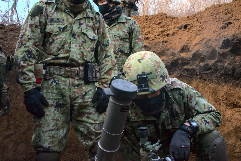 U.S. Marines, JGSDF discuss mortar employment during exercise Forest Light