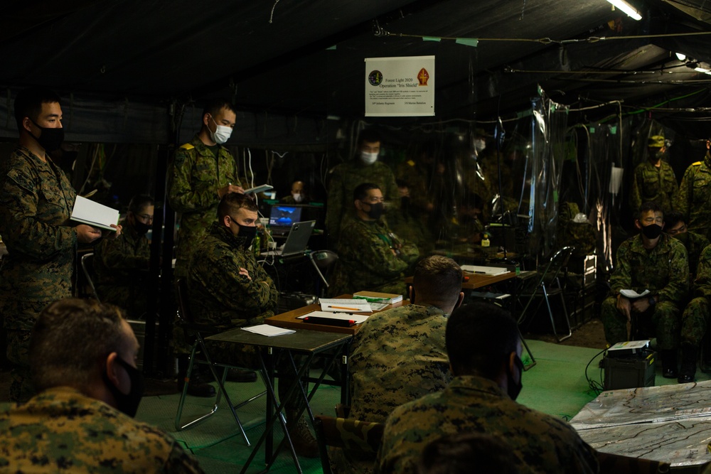 3/8 and JGSDF work together to command and control the troops of exercise Forest Light 21