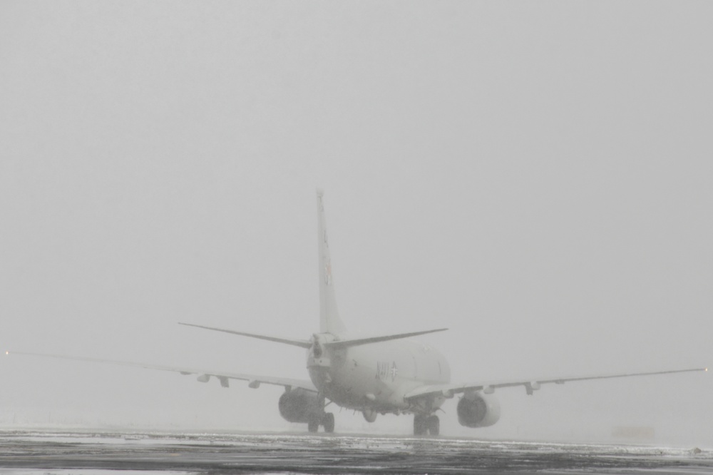 VP-8 Conducts Snow Flight Ops