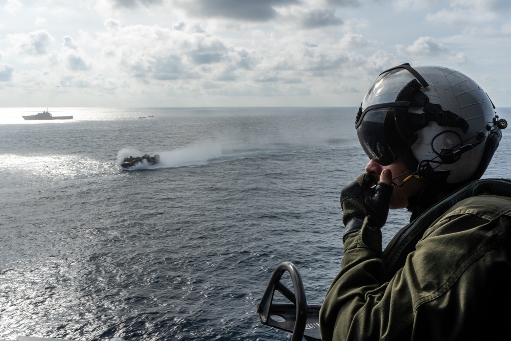 Makin Island Amphibious Ready Group, 15th MEU participate in CARAT Singapore PHOTOEX