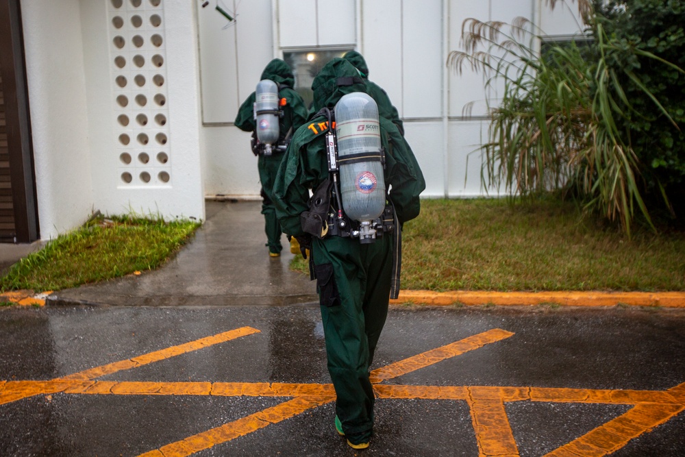 1st MAW CBRN Conducts Hazardous Environment Training