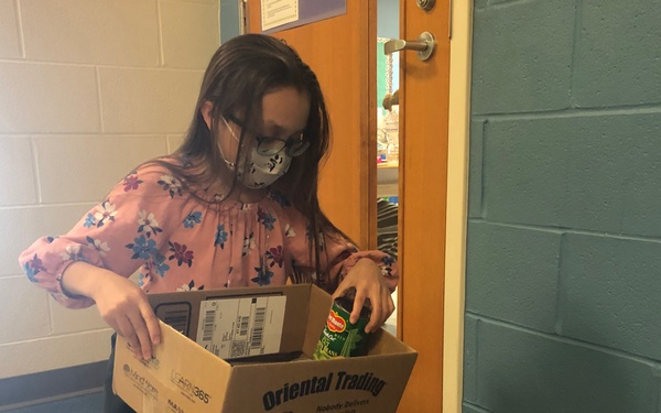 Fort Campbell students launch canned food drive to help community