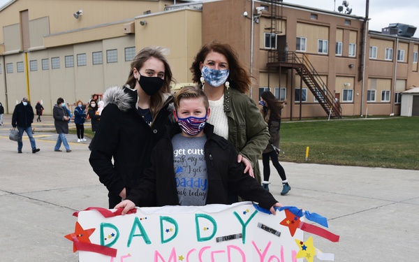 914TH AIRMEN RETURN HOME FROM FIRST KC-135 MISSION DEPLOYMENT