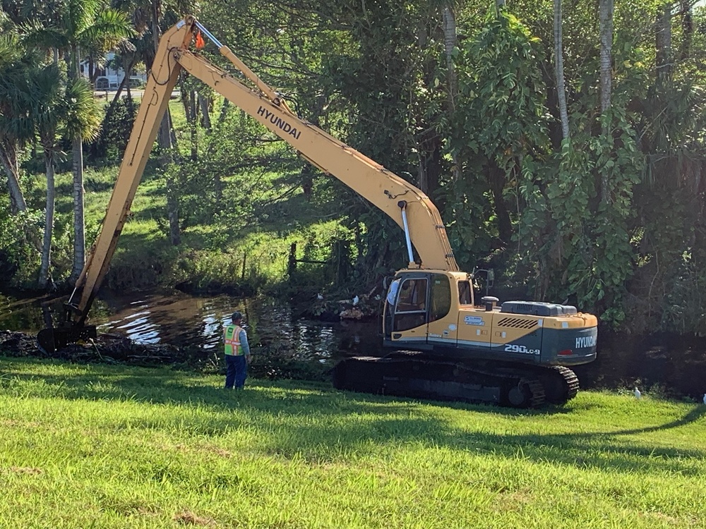 U.S. Army Corps of Engineers Jacksonville District uses excavator for debris cleanup