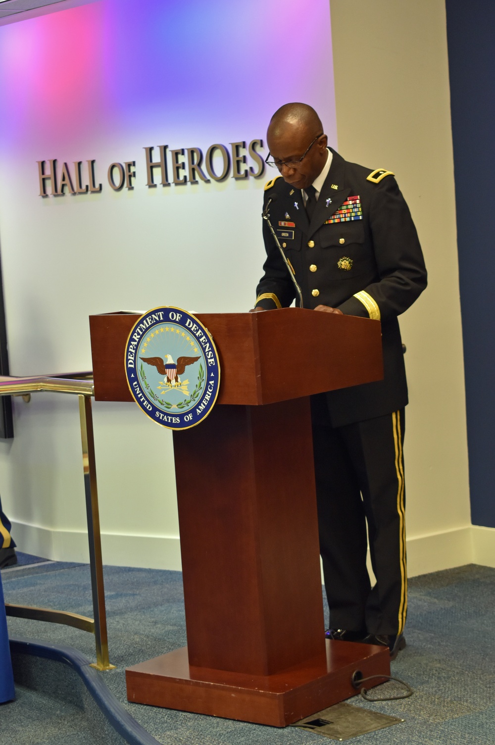 Maj. Gen. Thoms promotion ceremony