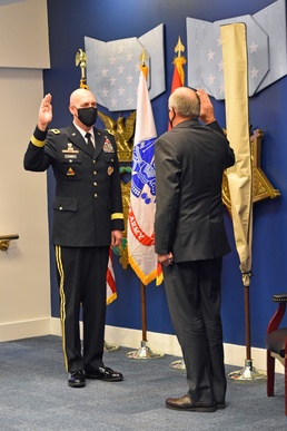 Maj. Gen. Thoms promotion ceremony