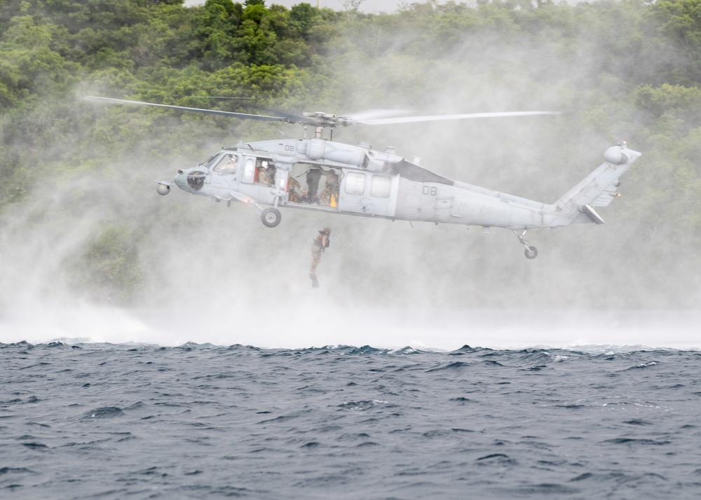 Task Force 75 EOD and HSC 25 Conduct ExMCM Training