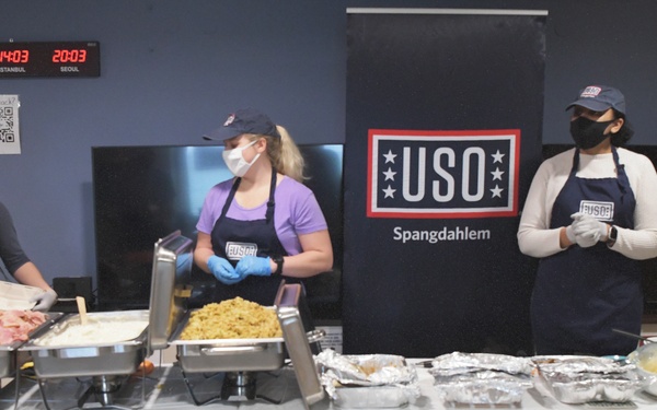 USO Thanksgiving Dinner To Go