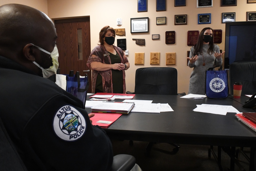97 AMW extends outreach - trains Altus PD on suicide awareness