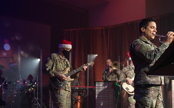 TRADOC Band Leads the Way in Bringing Holiday Spirit to a Virtual Audience