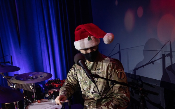 TRADOC Band Leads the Way in Bringing Holiday Spirit to a Virtual Audience