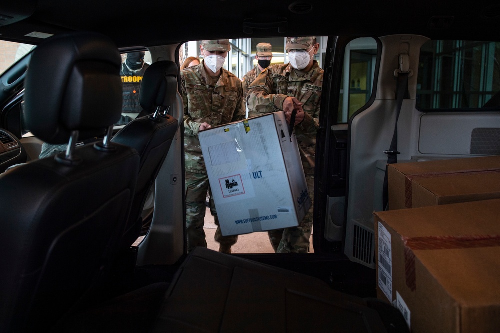 Oklahoma National Guard assist in COVID vaccine distribution