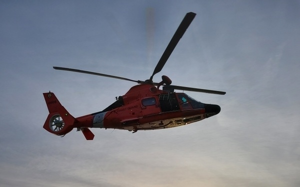 Coast Guard rescues 2 duck hunters stranded near Little Egg Inlet, NJ