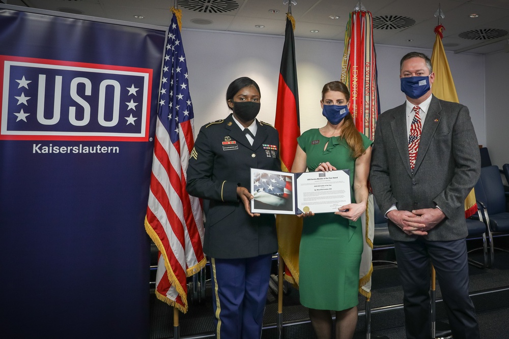 Sgt. Mary Ehiarinmwian 2020 USO Soldier of the year