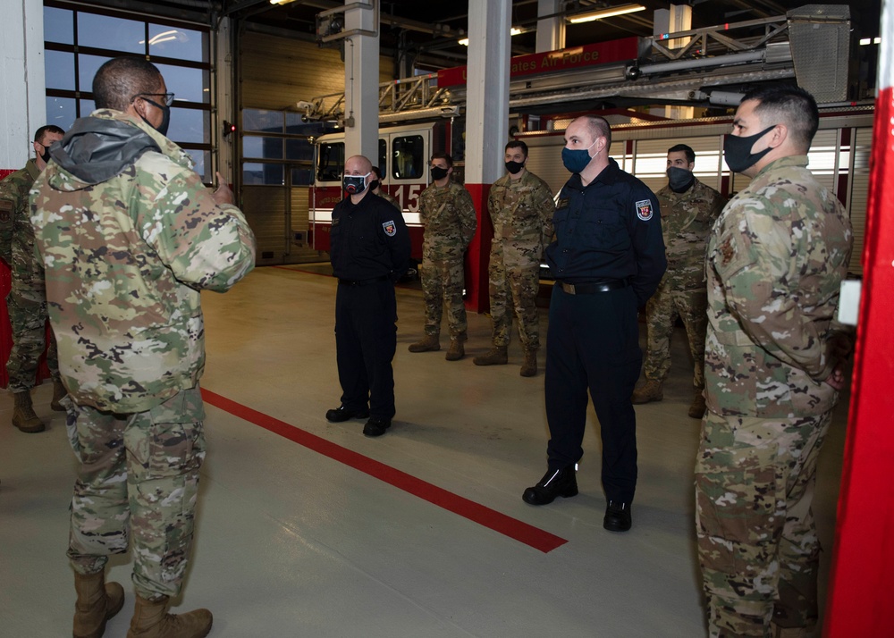 52nd FW Airmen impress Third Air Force commander, command chief