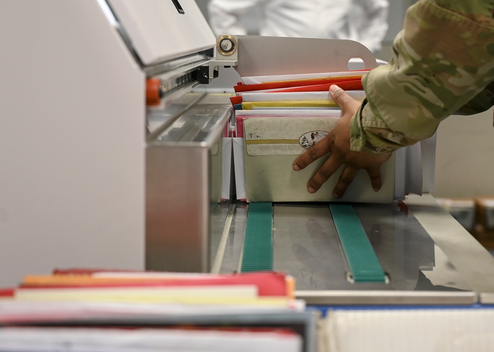 Going postal: Ramstein receives automatic mail sorter