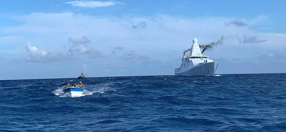 HNLMS Groningen interdicts suspected drug runner in Caribbean Sea