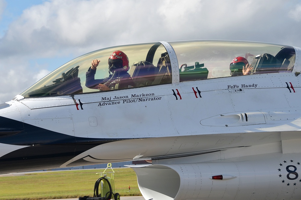 Georgia Hometown Hero flies with the Thunderbirds