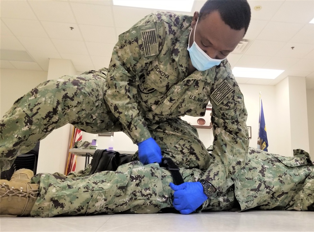 MSRON Sailors Conduct Medical Training