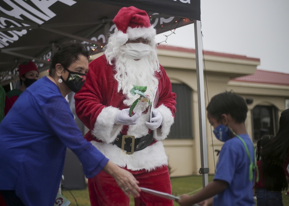 Guam Guard Brings Joy with Holiday Events