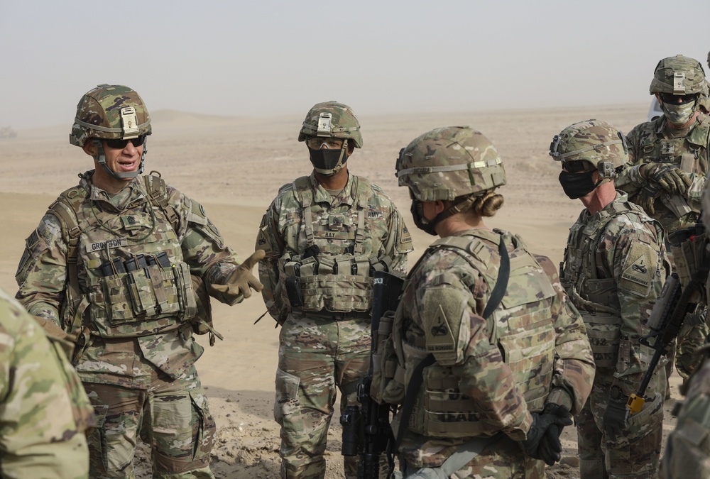 SMA visits Soldiers in Kuwait