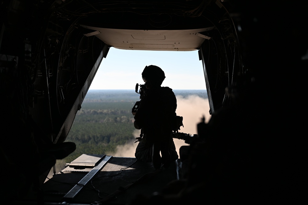 Marine Medium Tiltrotor Squadron 261 Marines Perform Readiness Training in Georgia