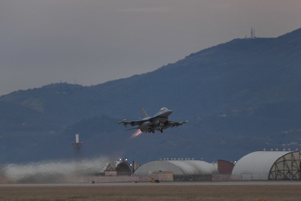 555th FS, ITAF participate in ACE exercise at Rivolto Air Base