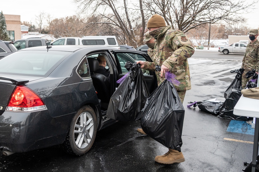 Airmen continue tradition of Utah Foster Care gift deliveries