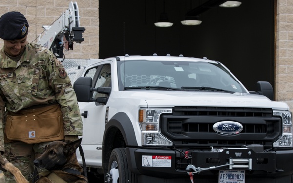 1st SOSFS MWDs sniff out explosives