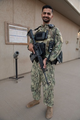 Fremont, California, Sailor Honored as Camp Lemonnier’s Hero in the Spotlight