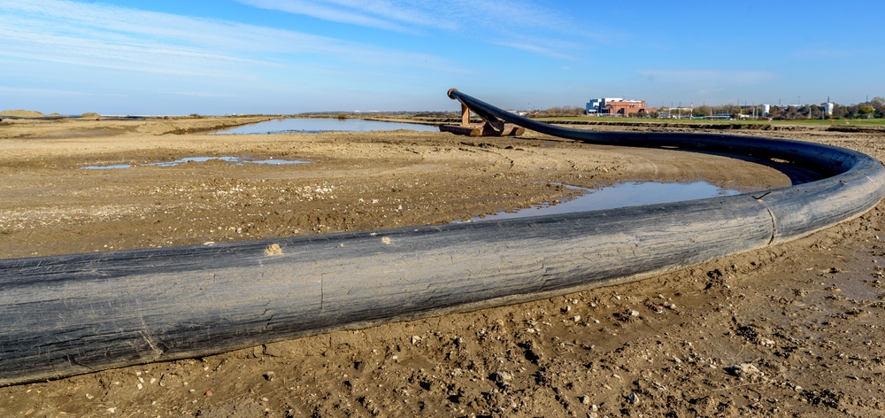 Cleveland Harbor dredging and pump-out