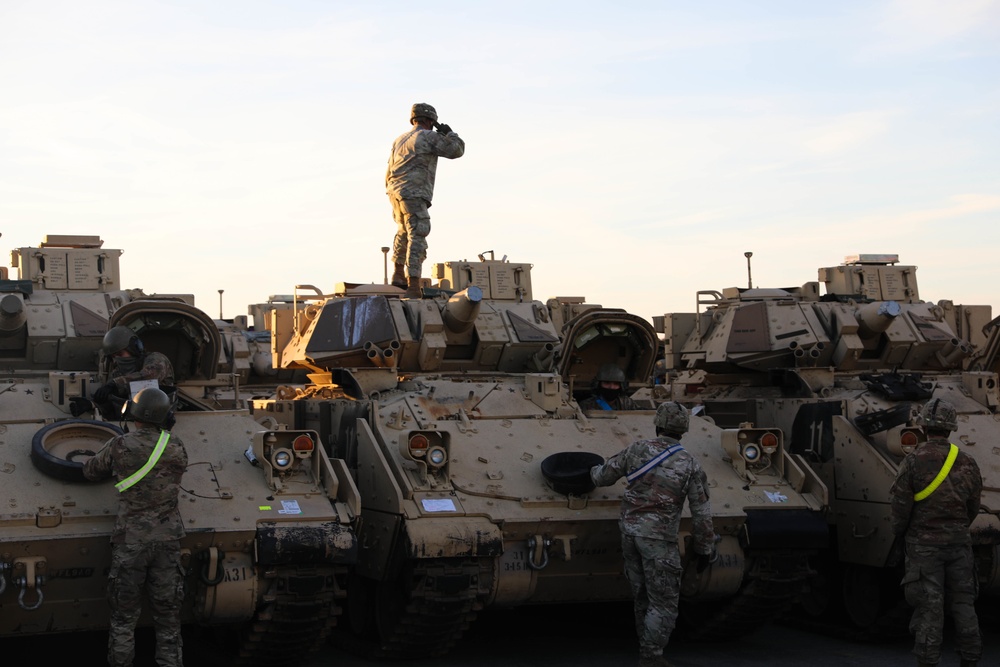 Soldiers From 15th Infantry Regiment Carry ‘Can Do’ Attitude to Port Operations