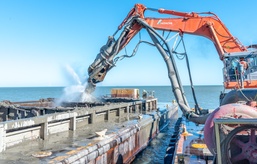 Toledo Harbor/Maumee River dredging - Fall 2020
