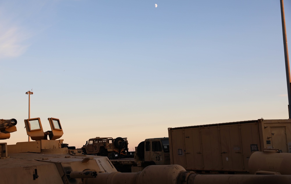 Soldiers From 15th Infantry Regiment Carry ‘Can Do’ Attitude to Port Operations