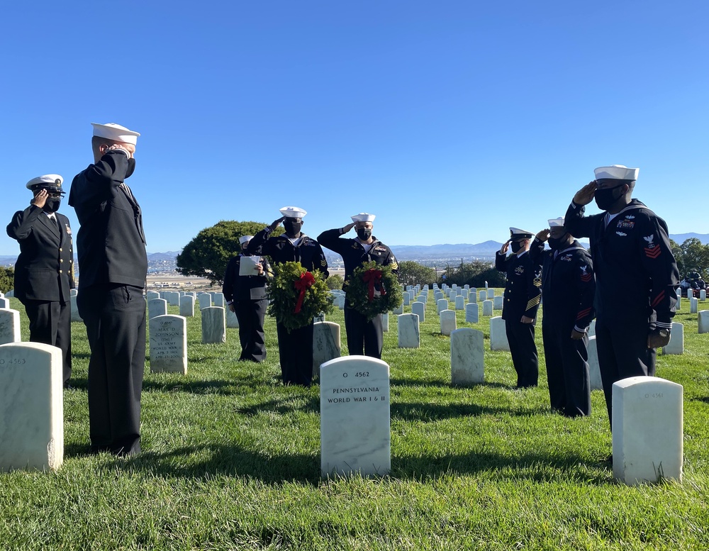Naval Base Point Loma Hosts Wreaths Across America